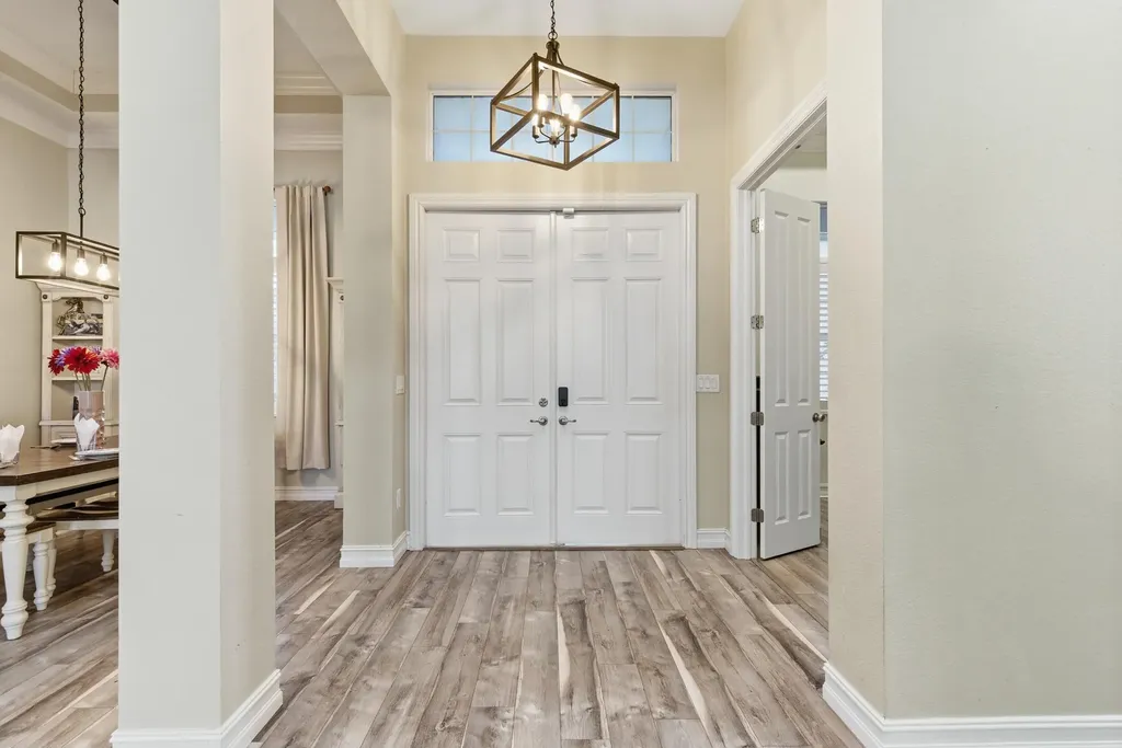 2935 2nd Avenue NE Naples FL 34120