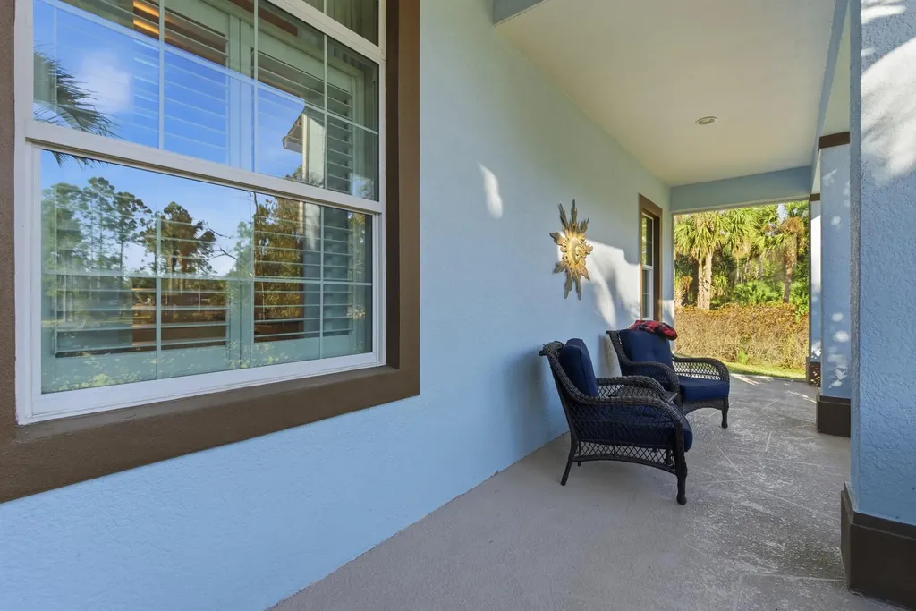 2935 2nd Avenue NE Naples FL 34120