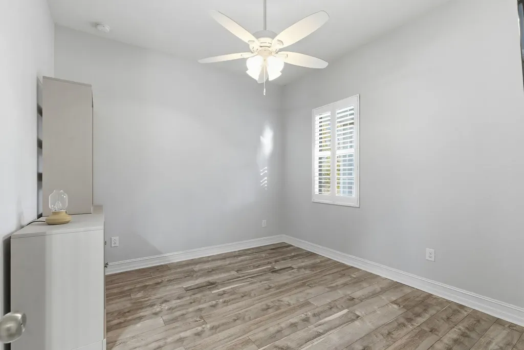 2935 2nd Avenue NE Naples FL 34120