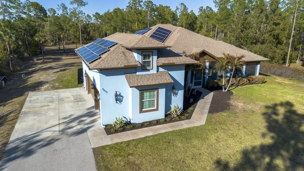 2935 2nd Avenue NE Naples FL 34120