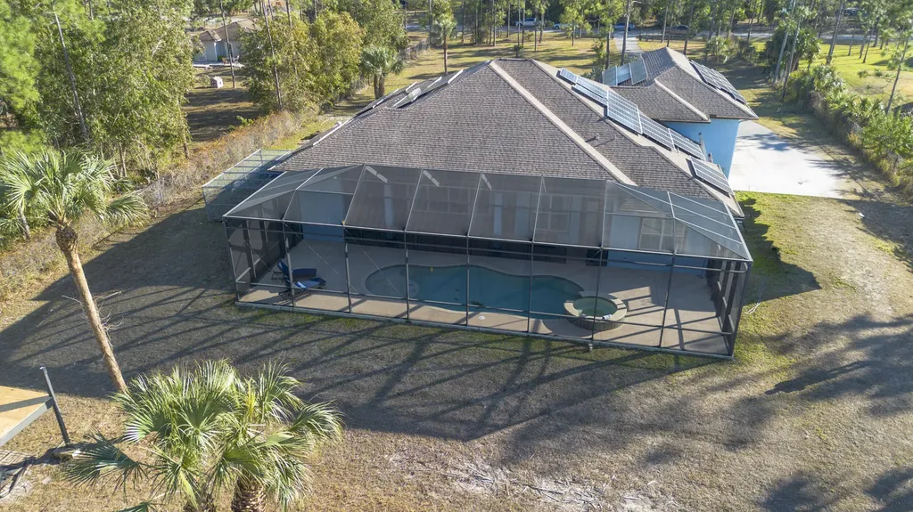 2935 2nd Avenue NE Naples FL 34120