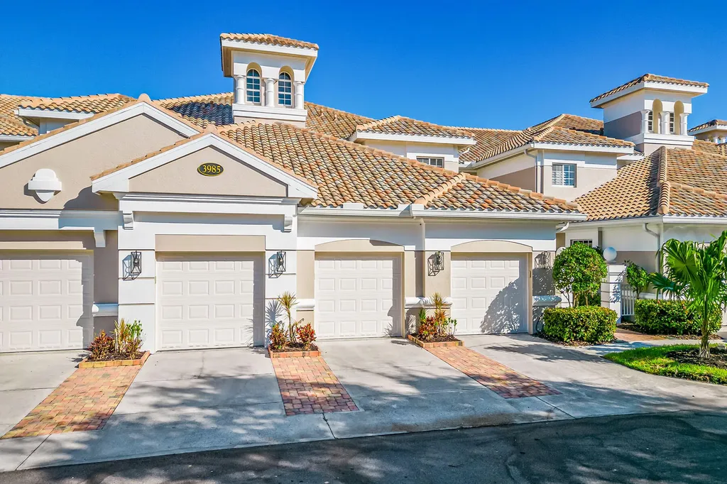 3985 Deer Crossing Drive Naples FL 34114