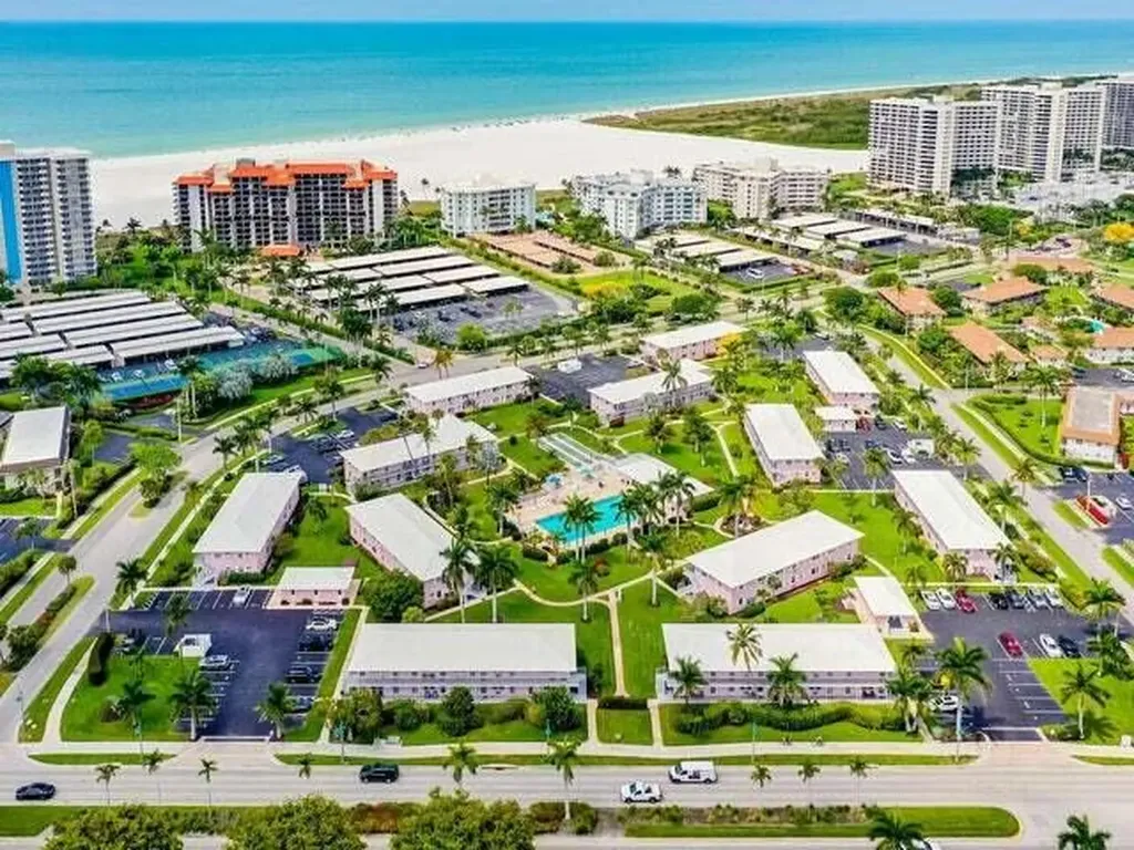190 N Collier Marco Island FL 34145