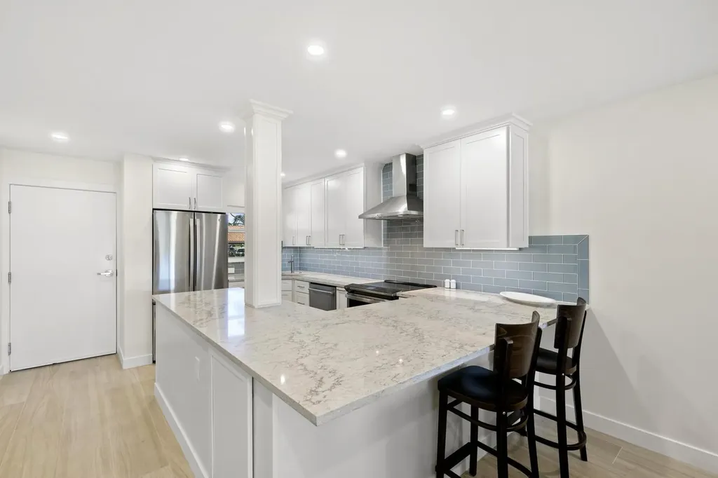 1208 Edington Place Marco Island FL 34145