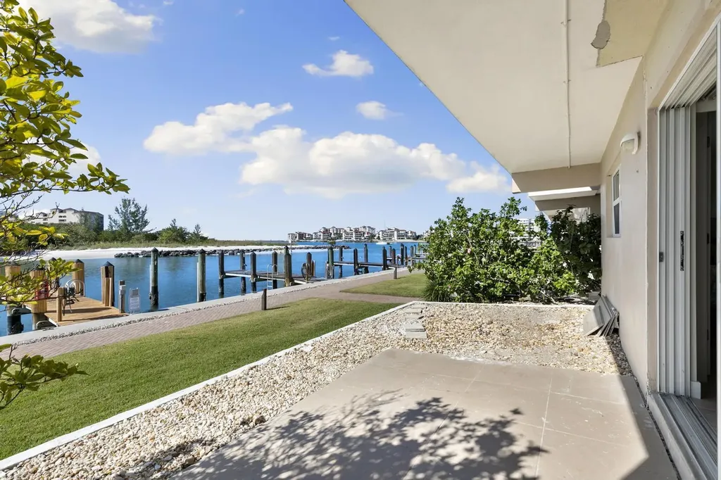 1208 Edington Place Marco Island FL 34145