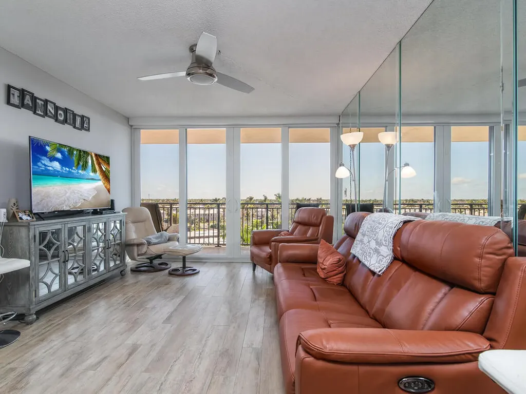 180 Seaview Court Marco Island FL 34145