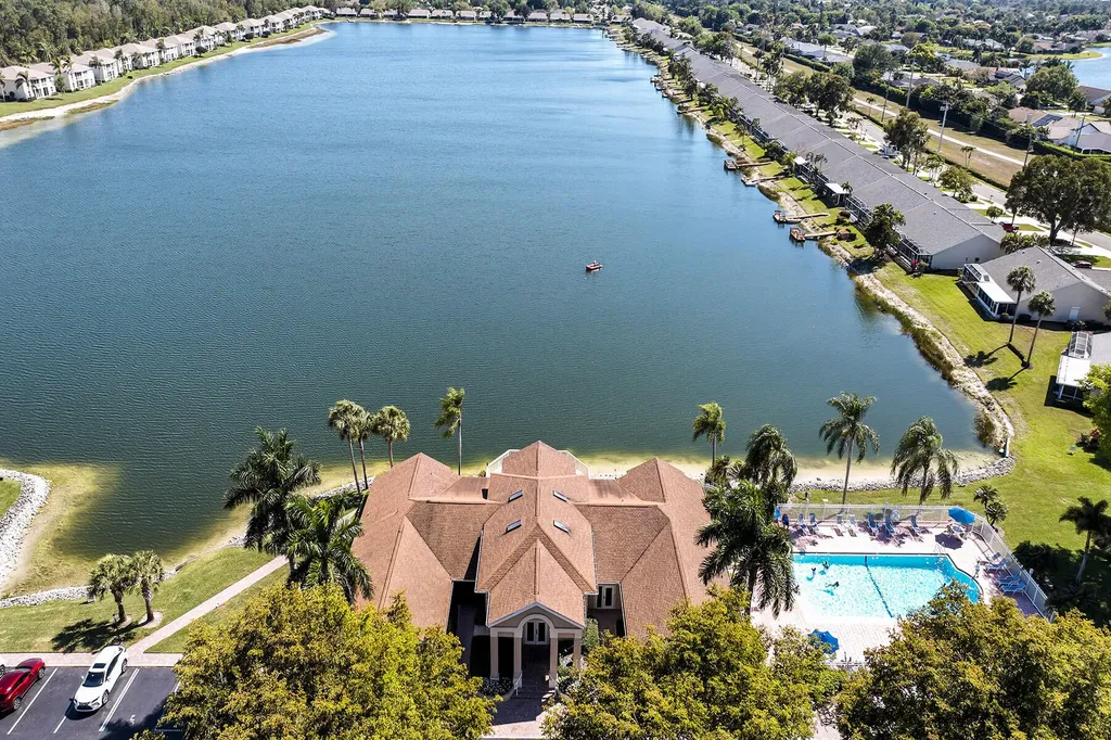 1747 Reuven Circle Naples FL 34112