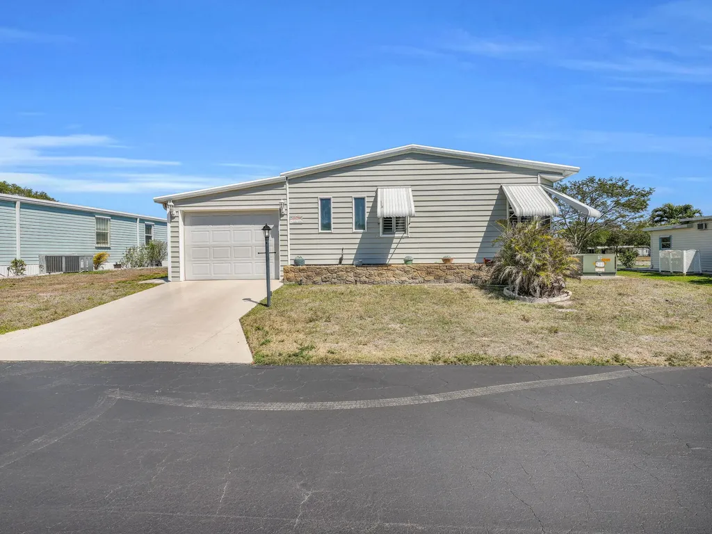 233 Eagle Road Naples FL 34114