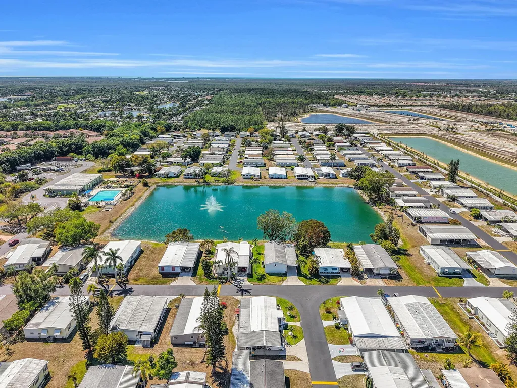 233 Eagle Road Naples FL 34114