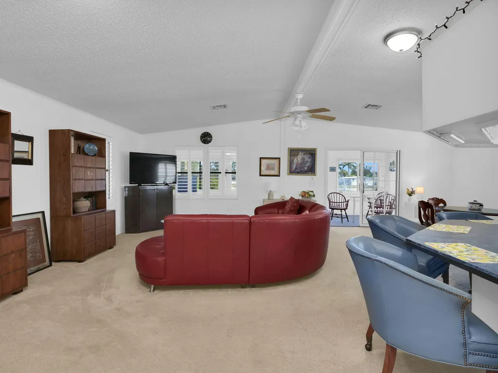 233 Eagle Road Naples FL 34114