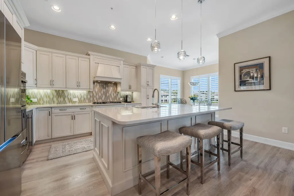 8026 Signature Club Circle Naples FL 34113