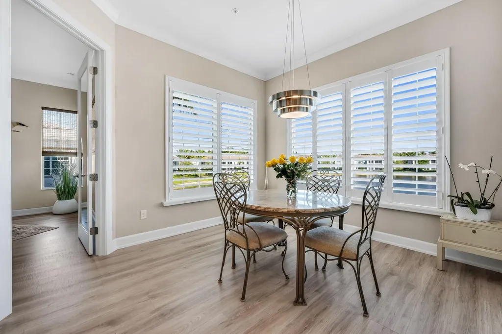 8026 Signature Club Circle Naples FL 34113