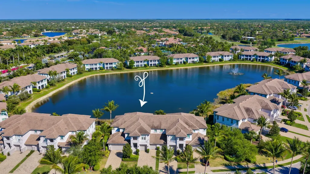 8026 Signature Club Circle Naples FL 34113