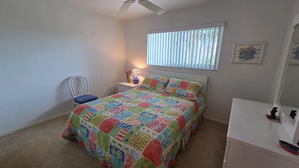 1014 Manatee Naples FL 34114