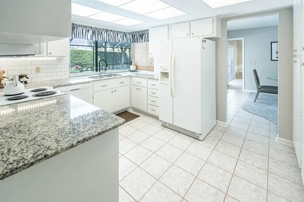 631 Diplomat Court Marco Island FL 34145
