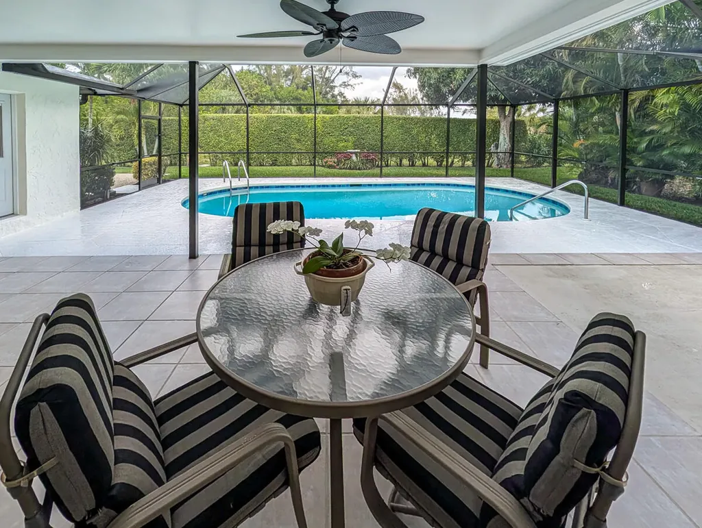 631 Diplomat Court Marco Island FL 34145