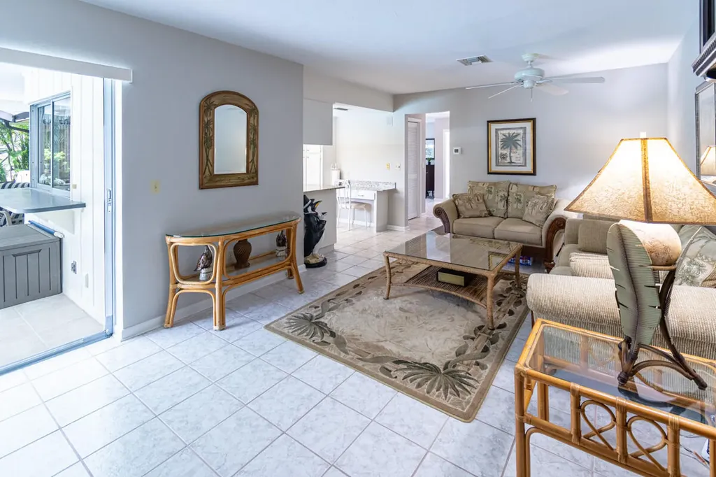 631 Diplomat Court Marco Island FL 34145