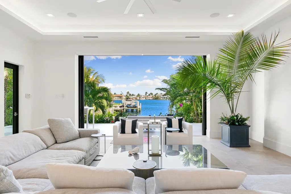 981 Aster Court Marco Island FL 34145