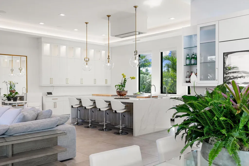 981 Aster Court Marco Island FL 34145