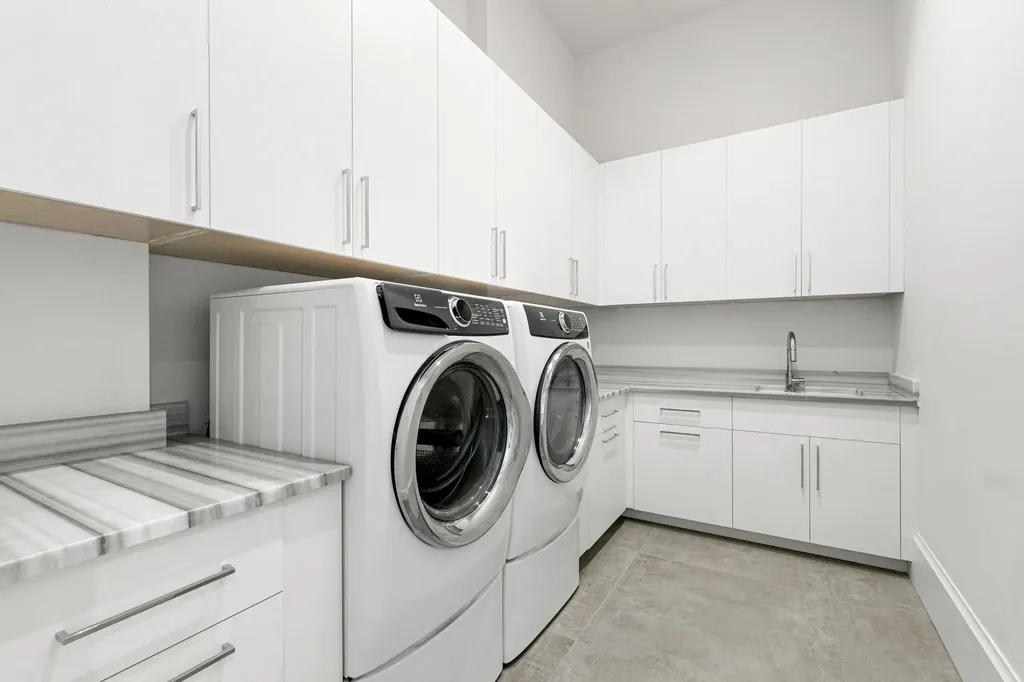 981 Aster Court Marco Island FL 34145