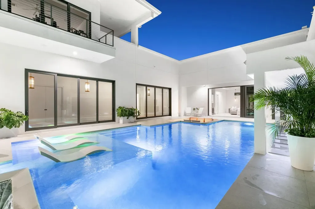 981 Aster Court Marco Island FL 34145