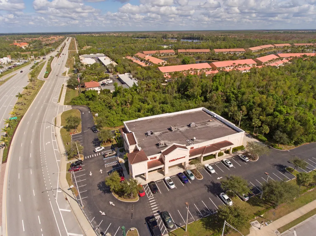 0000 Tamiami Trail Naples FL 34114