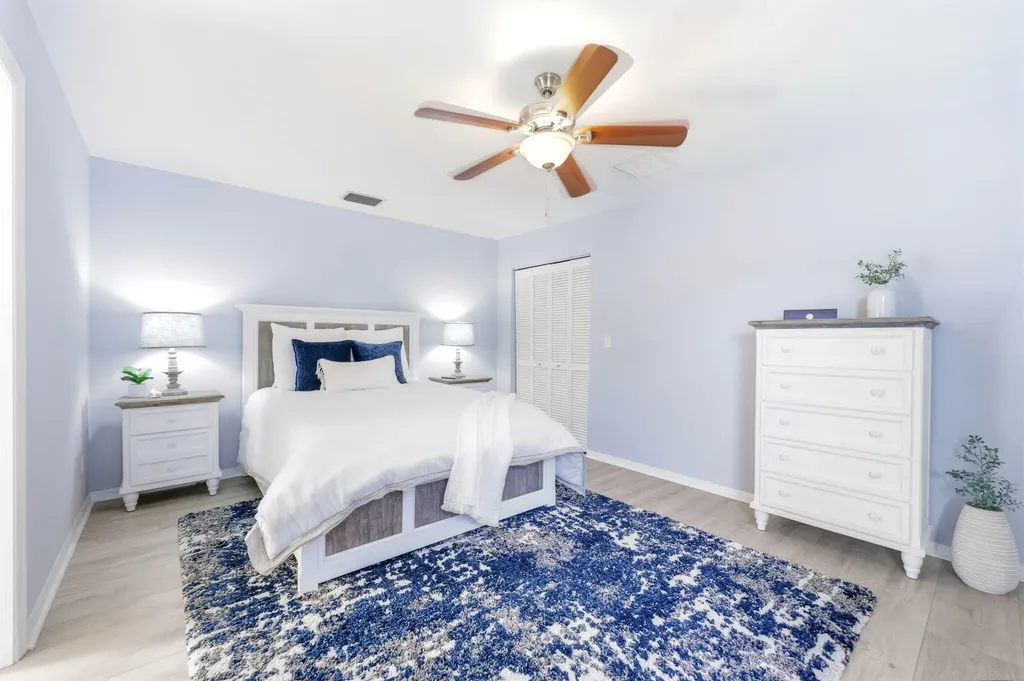 2860 Citrus Lake Drive Naples FL 34109