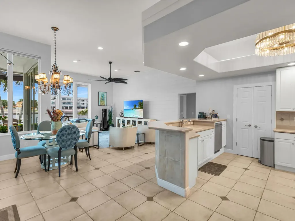 51 S Seas Court Marco Island FL 34145