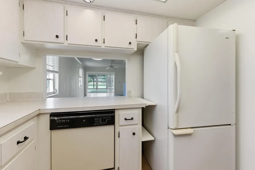 315 Saint Andrews Naples FL 34113