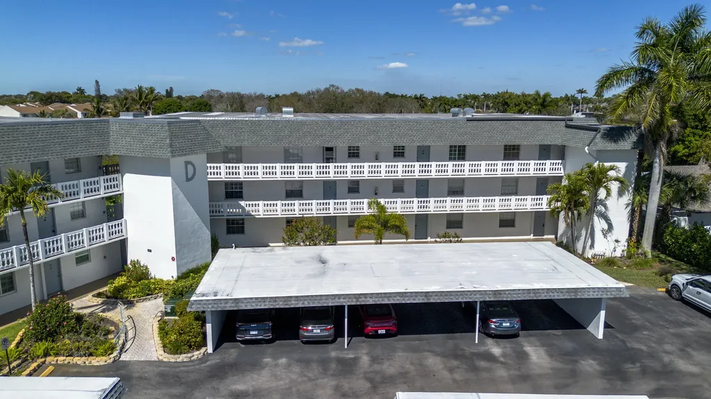 315 Saint Andrews Naples FL 34113