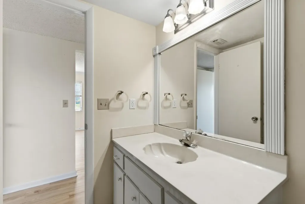 315 Saint Andrews Naples FL 34113