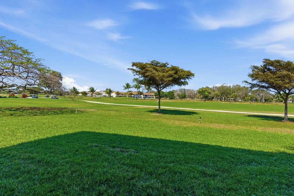315 Saint Andrews Naples FL 34113