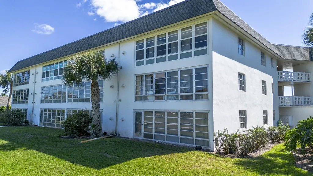 315 Saint Andrews Naples FL 34113