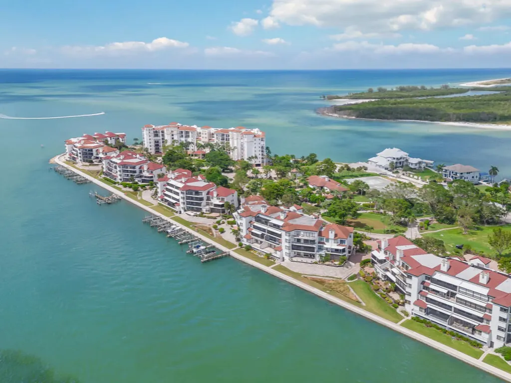 232 La Peninsula Boulevard Naples FL 34113