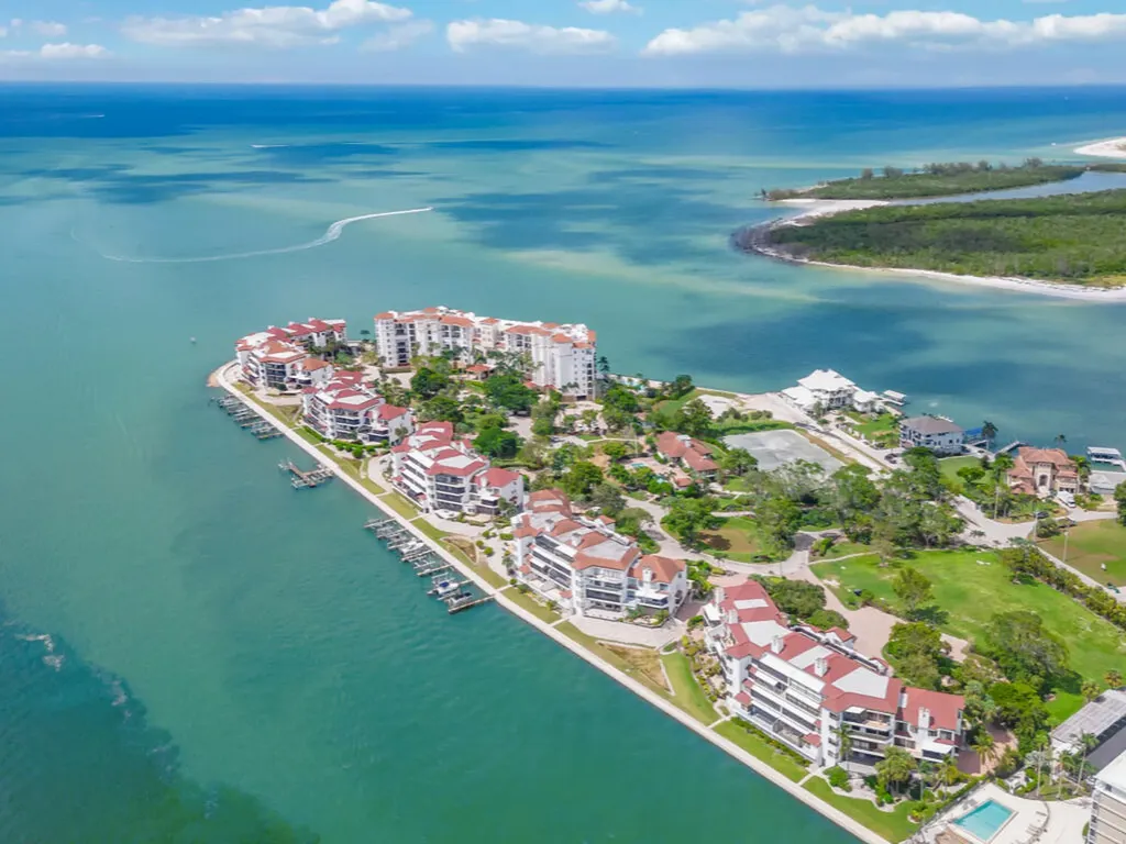 232 La Peninsula Boulevard Naples FL 34113