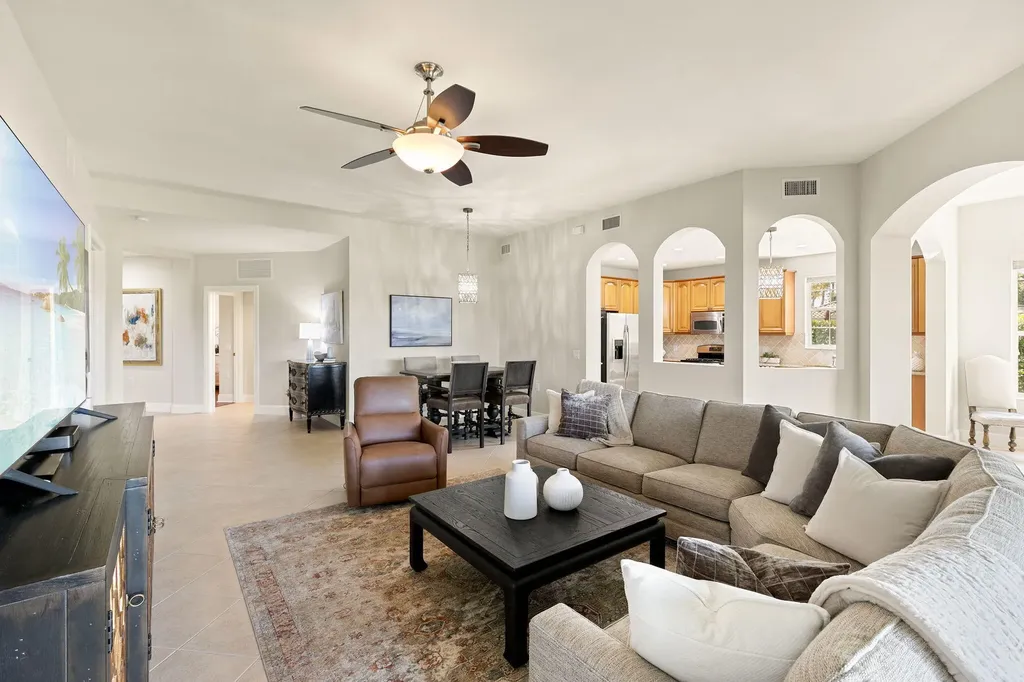 9031 Cherry Oaks Trail Naples FL 34114