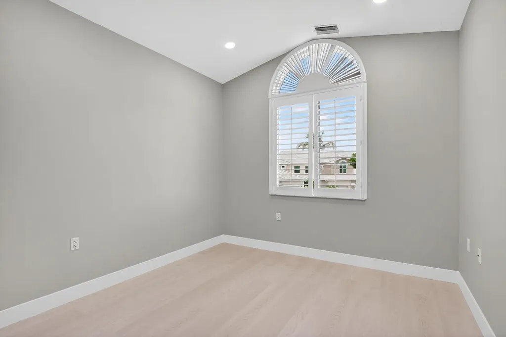 4655 Hawks Nest Way Naples FL 34114