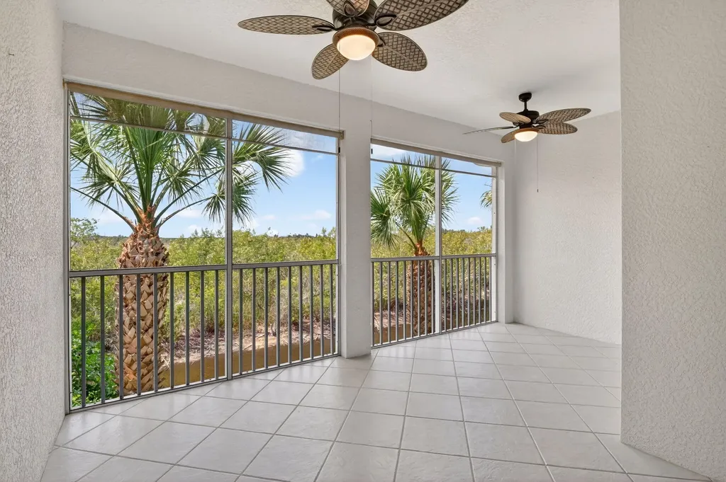 4655 Hawks Nest Way Naples FL 34114
