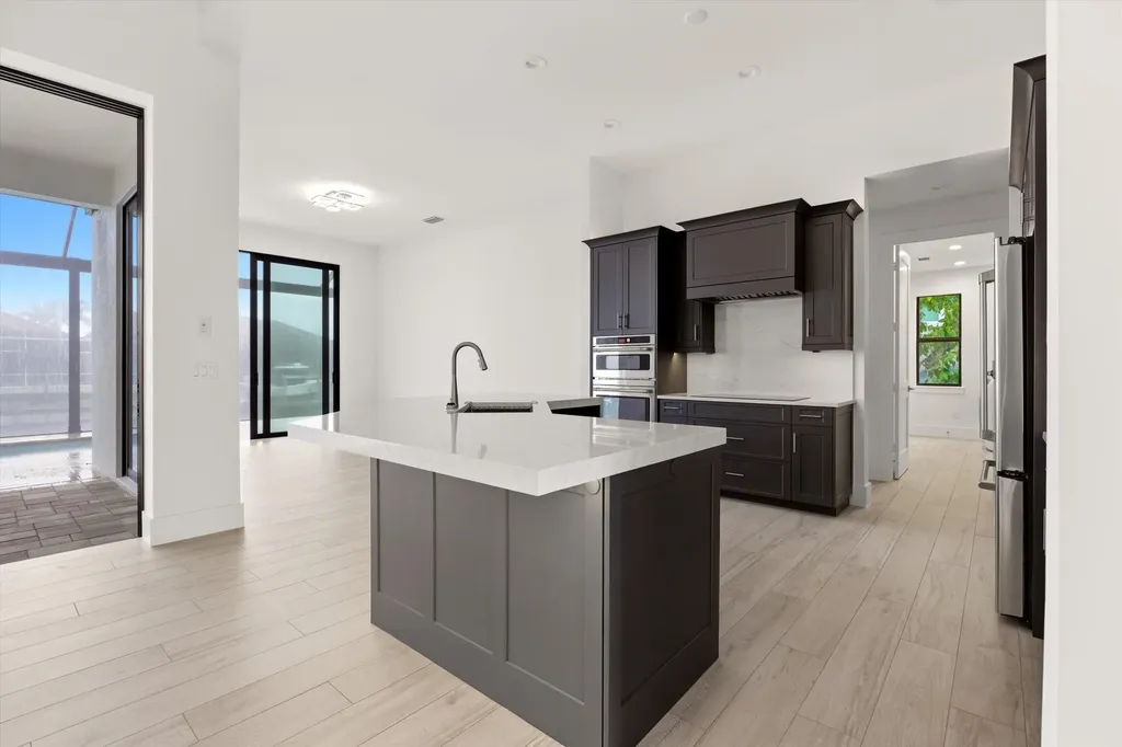 1075 Bonita Court Marco Island FL 34145