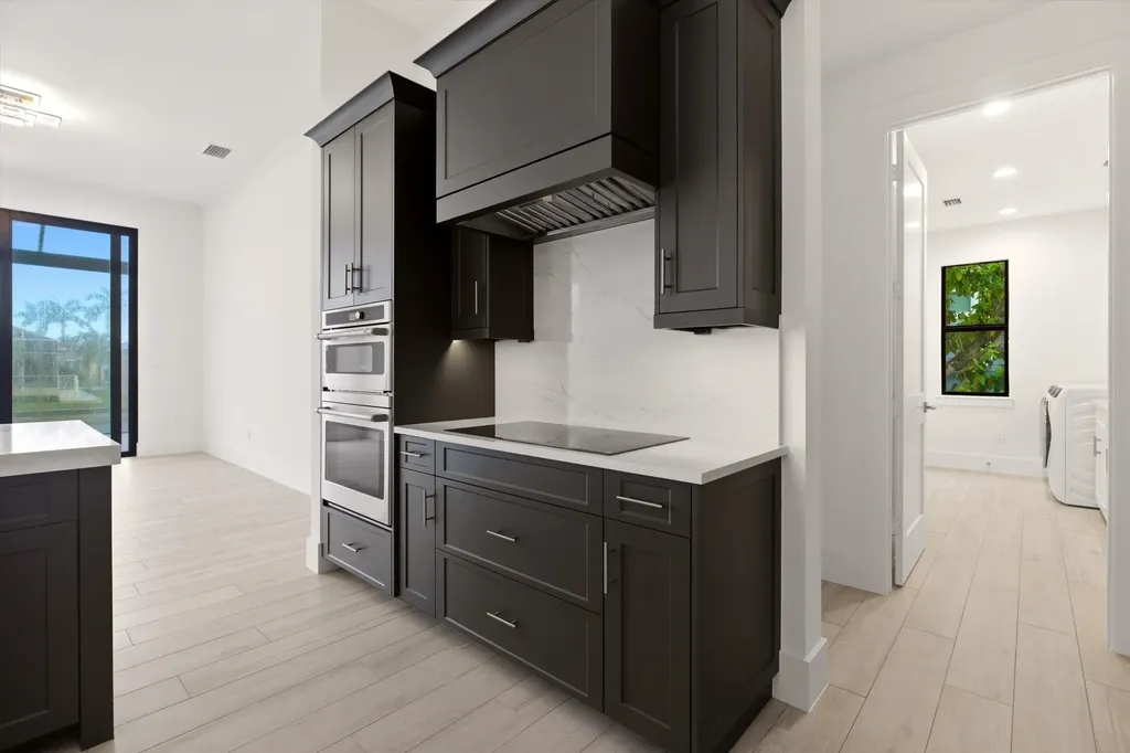 1075 Bonita Court Marco Island FL 34145