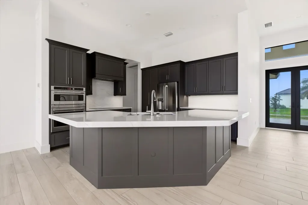 1075 Bonita Court Marco Island FL 34145