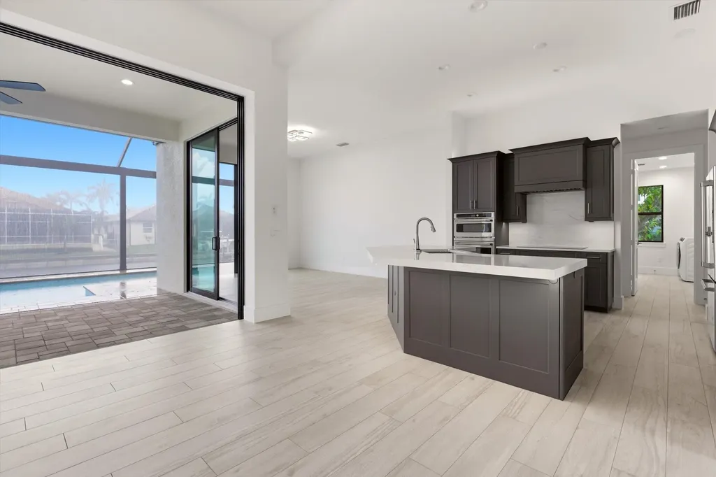 1075 Bonita Court Marco Island FL 34145