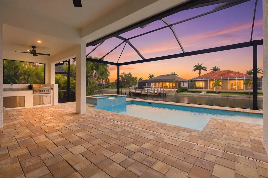 1075 Bonita Court Marco Island FL 34145