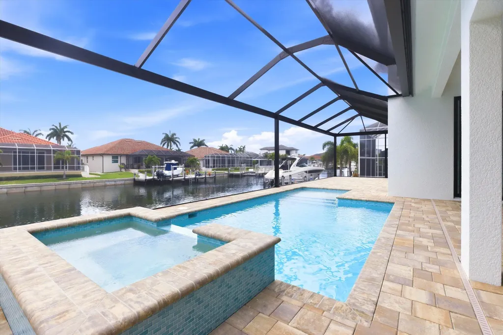 1075 Bonita Court Marco Island FL 34145