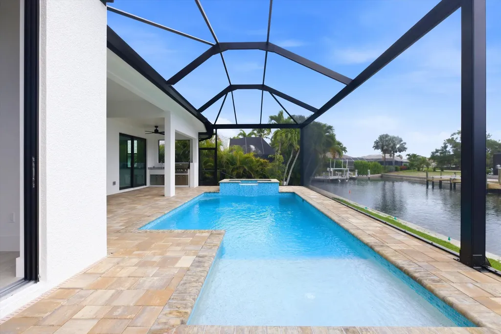 1075 Bonita Court Marco Island FL 34145