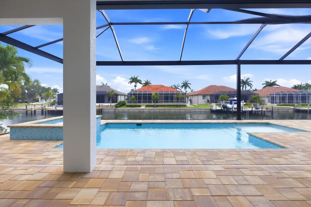 1075 Bonita Court Marco Island FL 34145