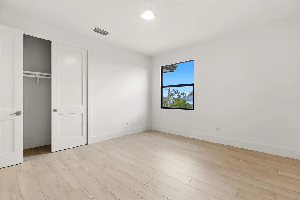 1075 Bonita Court Marco Island FL 34145