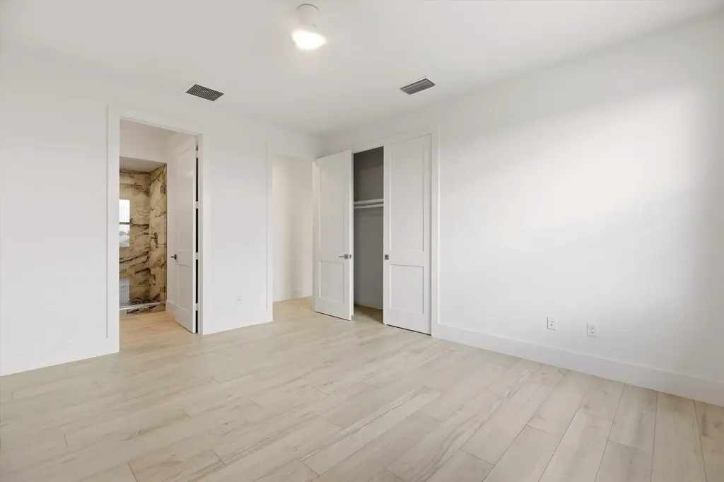 1075 Bonita Court Marco Island FL 34145