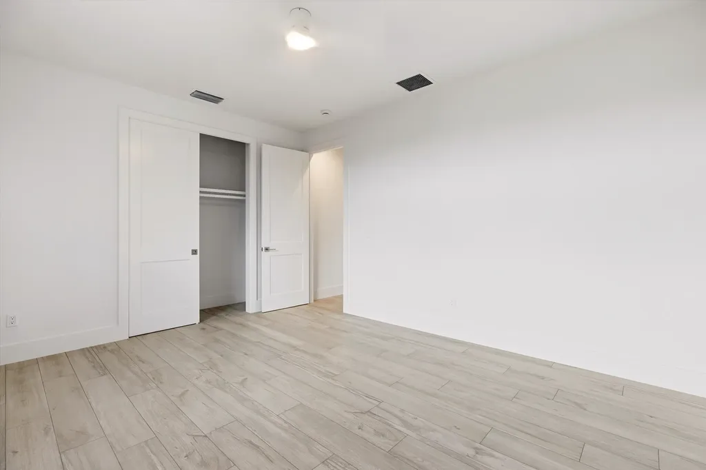 1075 Bonita Court Marco Island FL 34145