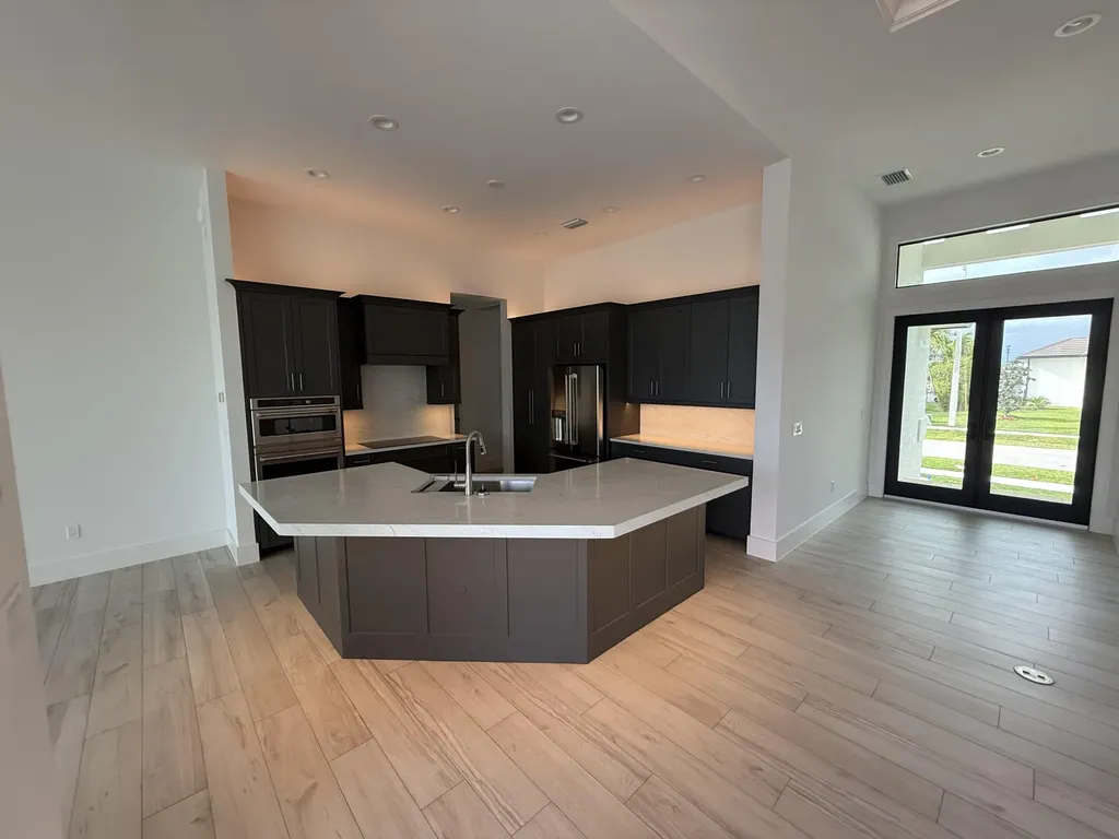 1075 Bonita Court Marco Island FL 34145